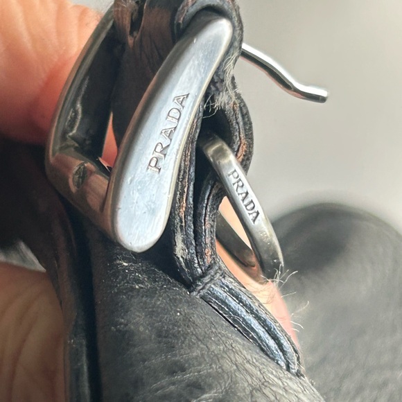 Vintage Prada Vacchetta messenger ❤️leather tin & out - Picture 14 of 15